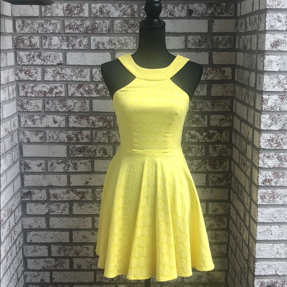 B. Darlin Yellow Springtime Dress - Picture 12 of 12